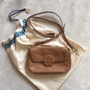 Tory Burch Amanda Crossbody Bag